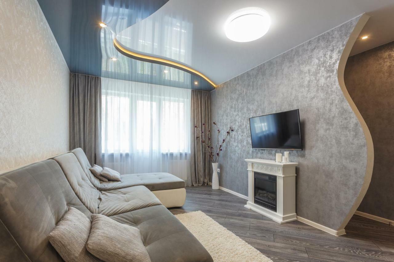 Apartment Dom Kino ミンスク エクステリア 写真